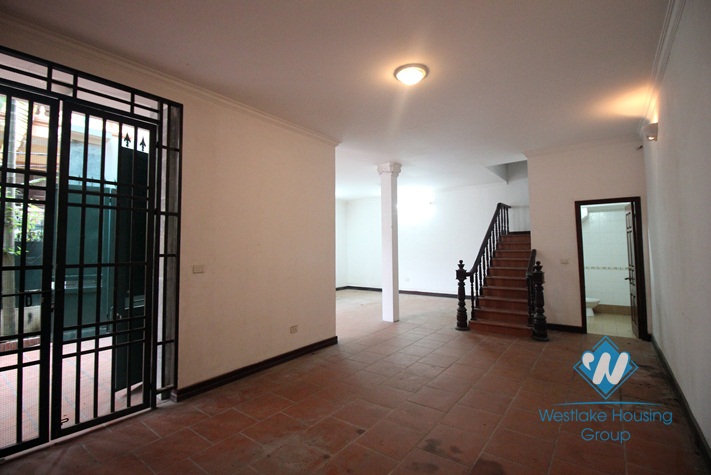 Gorgeous house in Tay Ho district for rent 